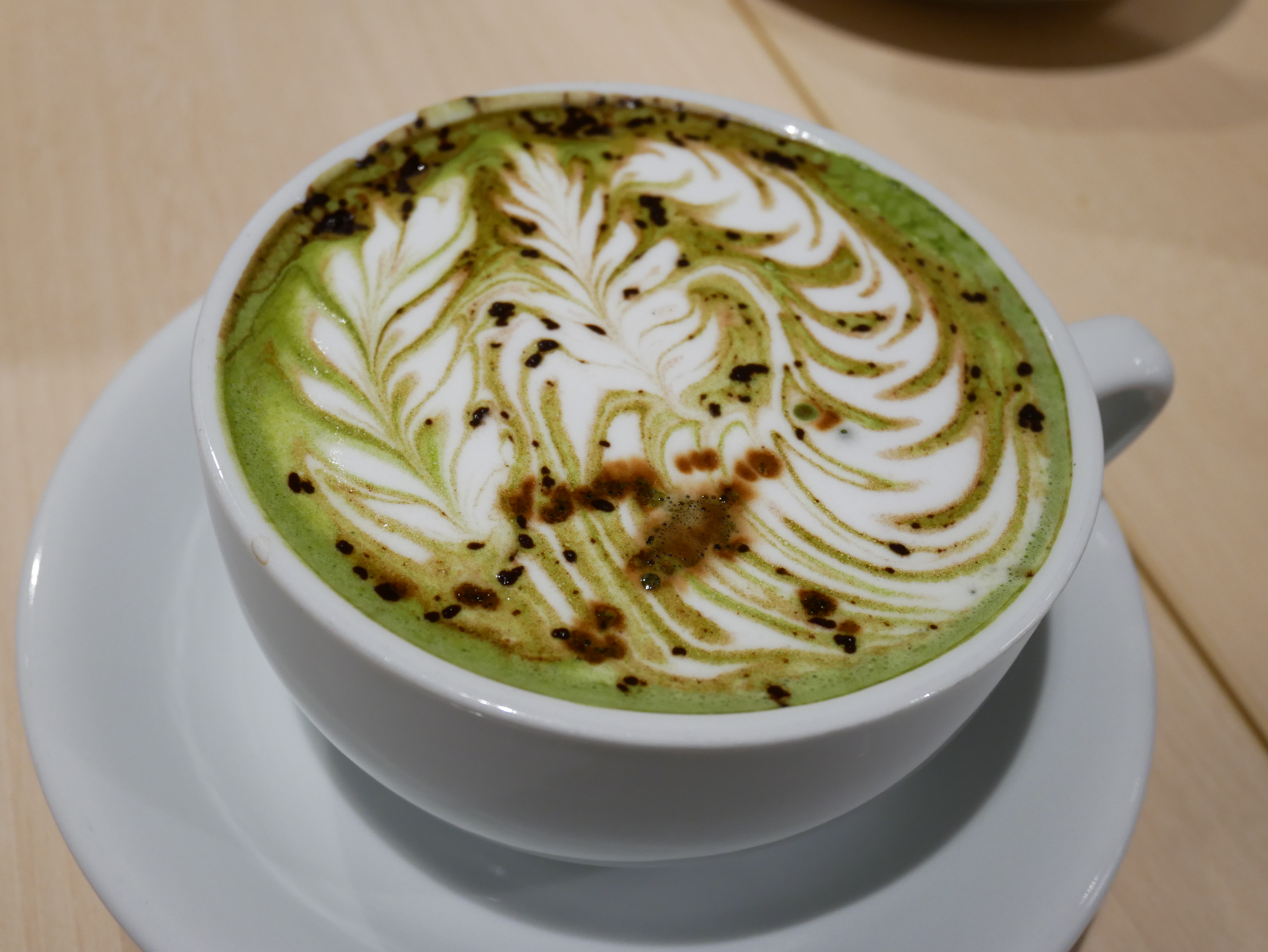 栄の Streamer Coffee Company でミリタリーラテとコーヒー牛乳 Cafe Trip